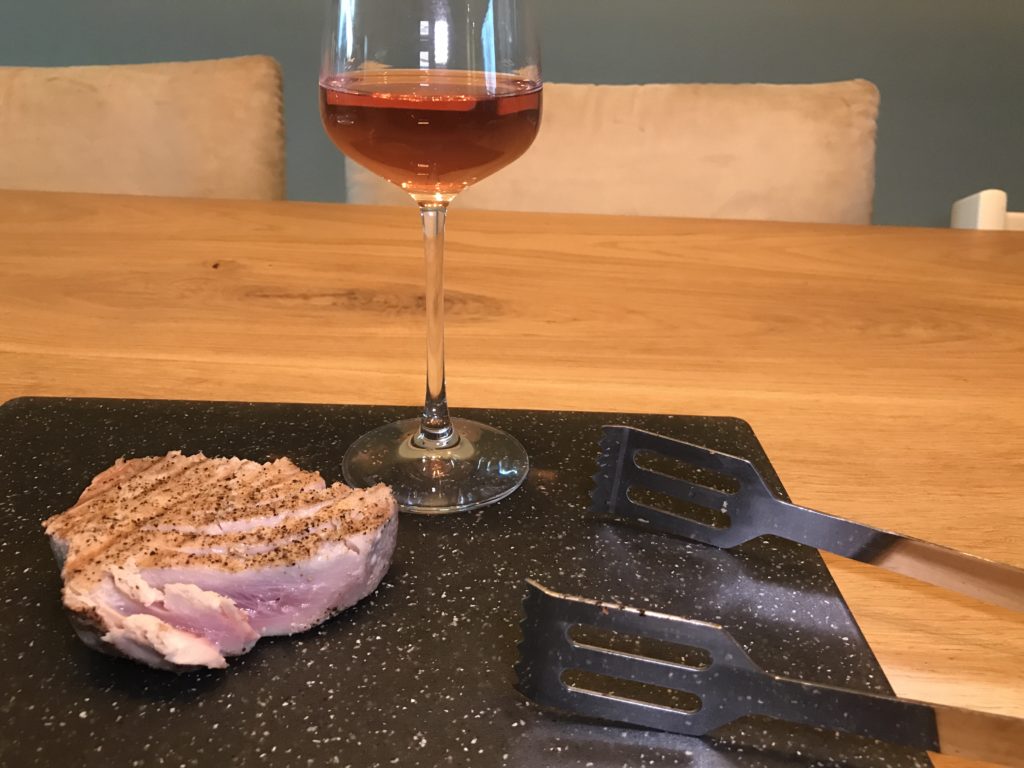 Tonijn geserveerd